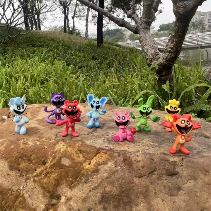 8Pcs/set Figuras De Anime Sonrientes Criaturas PVC 5-7cm Decoración De Pastel Animal Dibujos Animados Juguete Modelo Regalo - 1