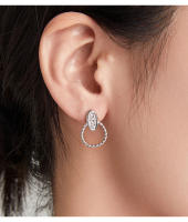 Personalizado elegante Círculo trenzado joyería de estilo casual de encaje de Diamantes Redondo Signo de Diseño de Titanium de Maple Chapado en oro pendientes - details 4