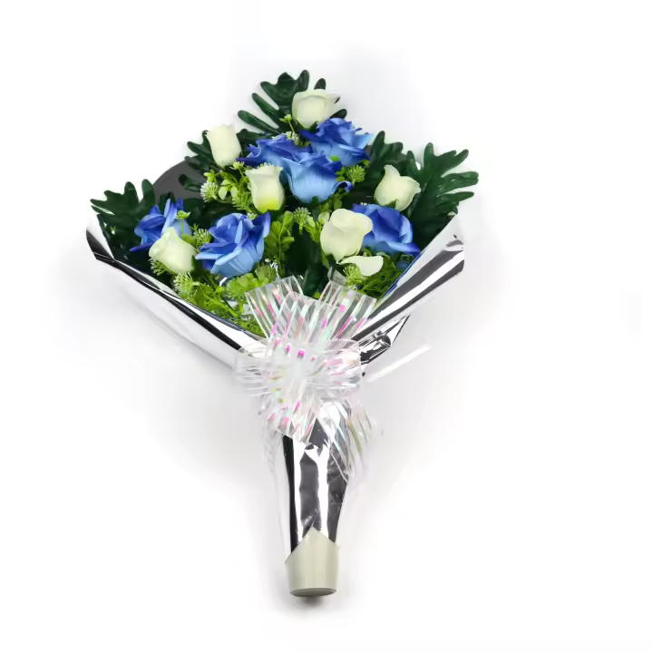 Ramos de Flores Artificiales de Tela con Envoltorio Plateado, Perfecto para Cementerios y Ofrendas de Todos los Santos, Resistente a la Intemperie, Duradero y Elegante, Ideal para Decoración en Exteriores - 1