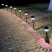 Lámpara solar para jardín exterior (2024), con patente estadounidense, enchufe para césped, luz colgante 3 en 1, luz para caminos. - details 7