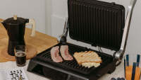 Mellerware - Parrilla Eléctrica Hotty! Digital 2000W  5 Menús Predefinidos. Revestimiento Antiadherente. Regulador Temperatura LED. Obertura 180º. Placas Adaptables. 29×46cm. Grill sin PFOA - details 1