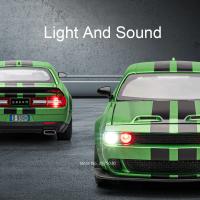 Coche De Juguete a Escala 1:22 Challenger SRT Hellcat Demon Ojos Modelo De Coche De Aleación De Metal Con Función De Retroceso Y Luz Sonido Regalos Para Niños - details 3