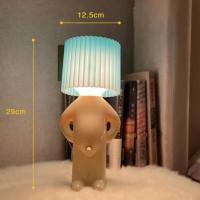 Lámpara De Mesa Creativa Con Diseño De Niño Malicioso Luz De Lectura LED Única Para Dormitorio Luz Nocturna Regalo Para Niños - details 5