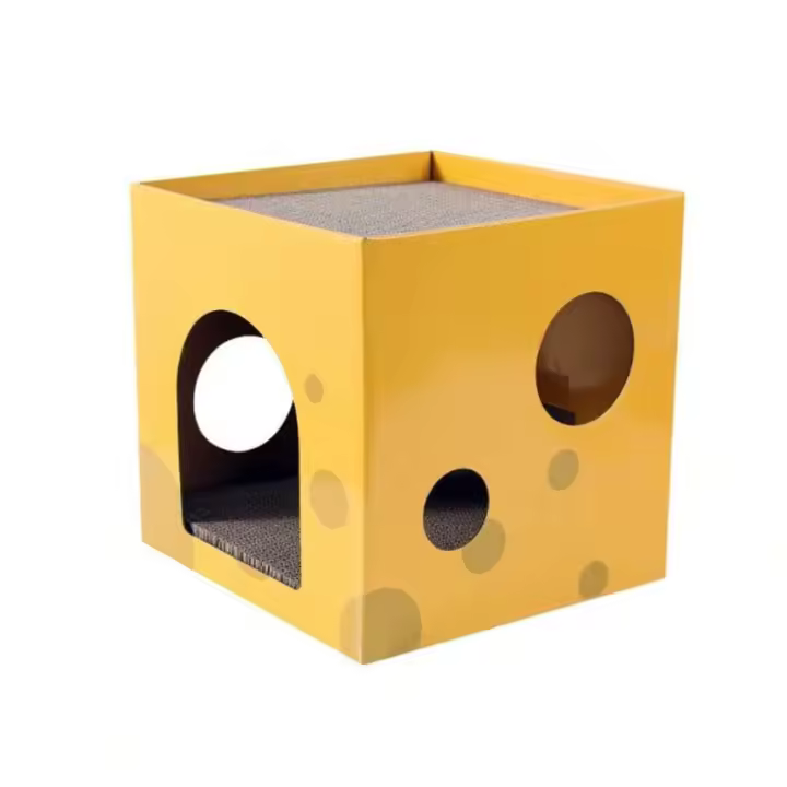 Rascador en forma de casa de cartón amarillo (30x30x30 cm) con agujeros para que tu gato se divierta rascando, explorando y descansando. Su diseño práctico y compacto brinda comodidad y diversión, manteniendo a tu gato entretenido y activo por horas. - 1