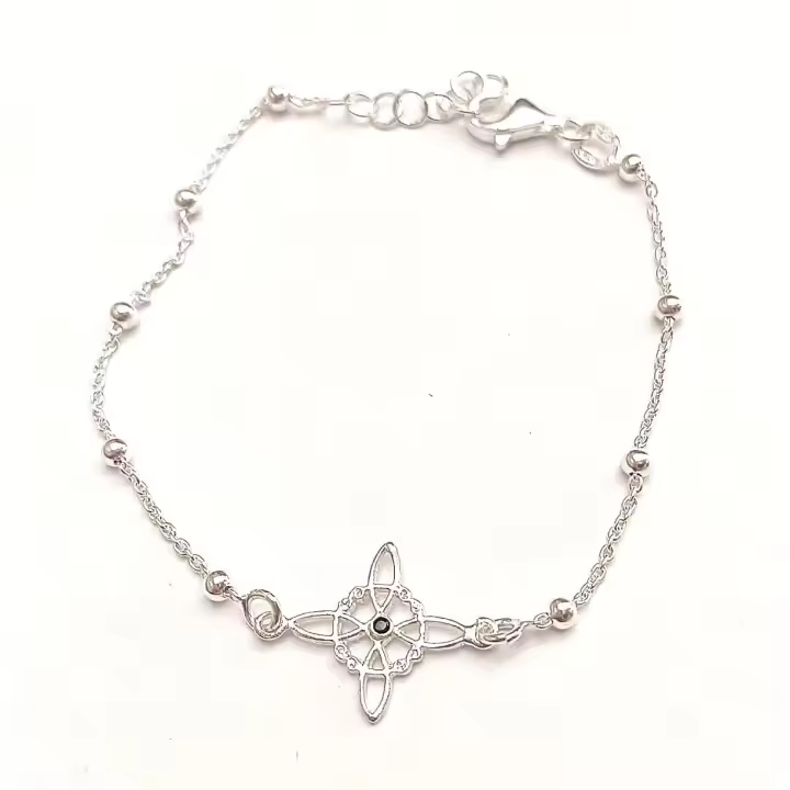 pulsera amuleto nudo de bruja , diseño de bolitas y piedra mini de ónix en el centro-40ycuatrojoyeria - 1
