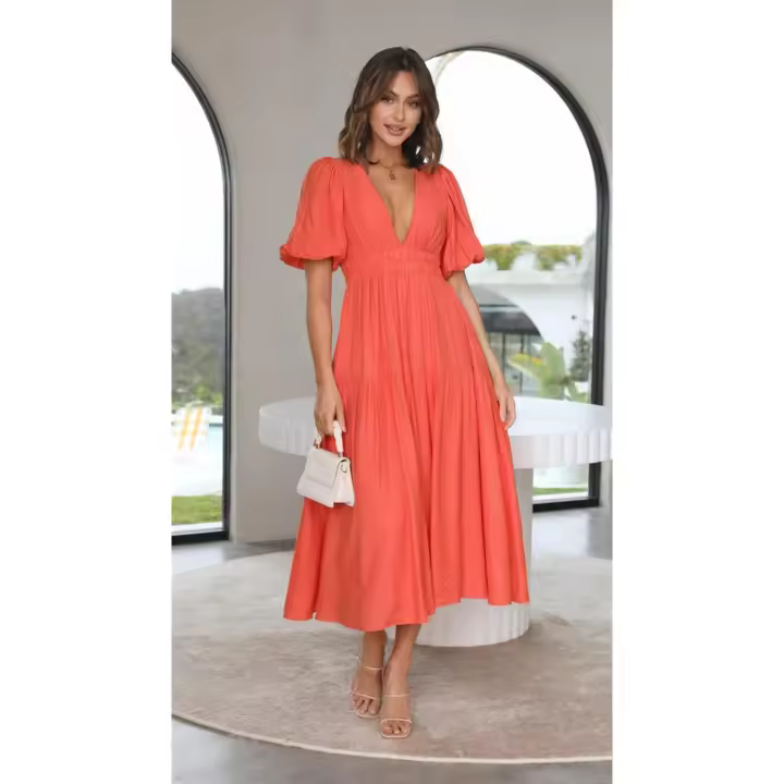 Vestido de Mujer Verde 2024 con Escote en V y Ceñida Belt - 1