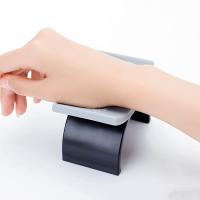 Almohadilla De Uñas En Forma De U De Silicona 1pc Soporte Para Mano Desmontable Para Salon De Uñas Herramientas De Mano - details 2