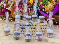 Nutella mini 25 gr. LOTE DE 10 unidades regalos para bodas detalles para niños niñas bodas cumpleaños comuniones fiestas infantiles regalos para bodas Candy Bar en bolsa de regalo con cuchara de madera y lazo de colores - details 2