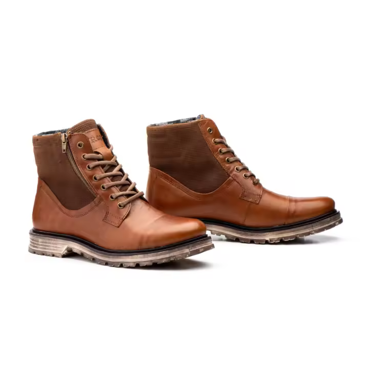 Mº11479 Marrón-Negro Hecho en la Unión Europea Bota Hombre Piel Marrón-Negra Numeración: 39-45 Marca: Nautic Blue Botas de hombre con cordones Material corte exterior de piel marrón-negro Material corte interior textil Suela-Piso de goma antideslizante - 1