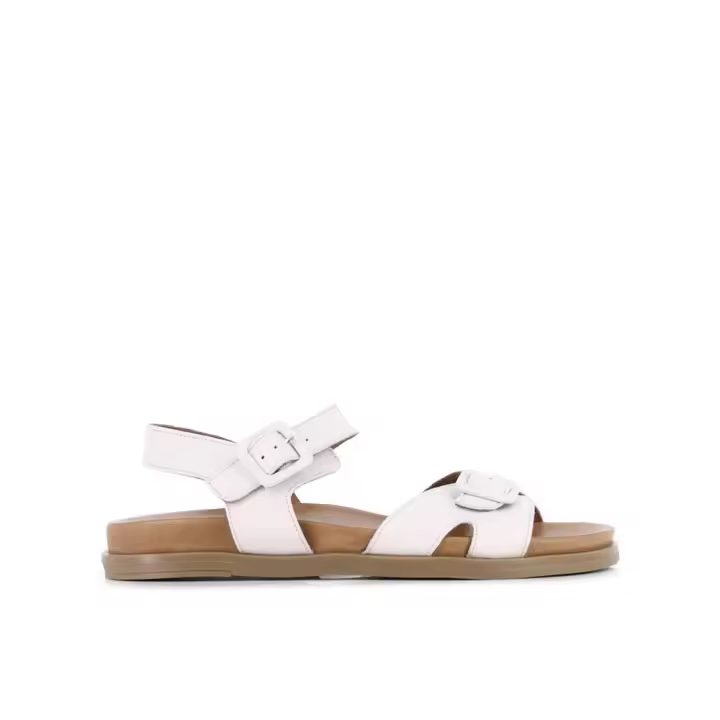 Blogger ISIS Sandalias planas para mujer blancas en piel con hebilla 84511 - 1