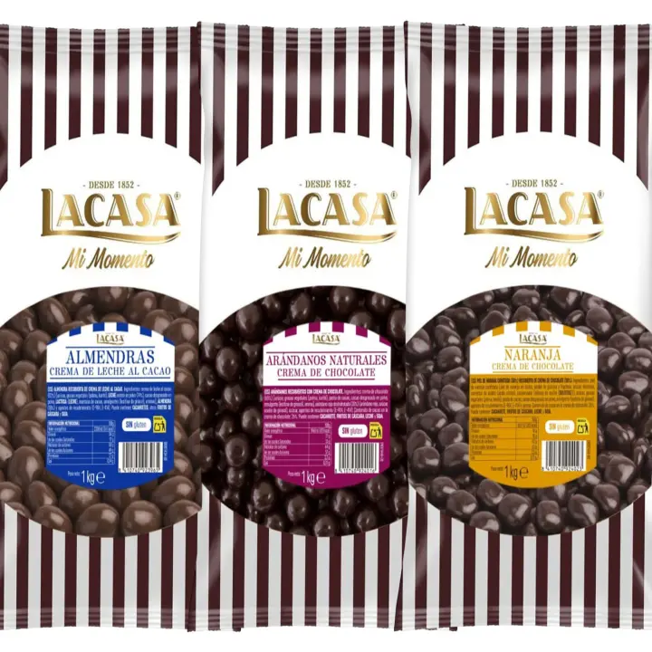 Lacasa Mi Momento pack 3kg bolas: Almendra con chocolate con leche ,Dados de naranja con chocolate Negro ,Arándanos con chocolate Negro - 1