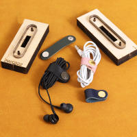 Plantilla De Cuero Para Artesanía Cortador De Cable USB Organizador De Alambre De Auriculares Con Hebilla De Almacenamiento Molde De Cuchillo - details 2