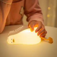 Lampara Nocturna De Silicona Pato Acostado Color Amarillo 3 Niveles Luz Táctil Para Mesa De Noche Decoración Kawaii Para Habitación De Niños - details 0