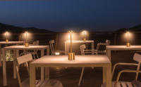 Lámpara De Mesa LED Recargable Toque Metálica Con Ambiente Multicolor Luz Nocturna Creativa Para Decoración Al Aire Libre Y Dormitorio - details 12