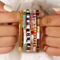 Pulsera De Cuentas De Vidrio Tila Colorido Ajustable Moda 2024 Hecha a Mano Para Mujeres Y Hombres Regalo Simple De Joyería Para Adolescentes - details 0