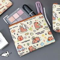 Monedero Mini Portátil De Capybara Lindo Impermeable Para Almacenamiento Cofia De Llaves Pequeña Monedero Para Adultos De Cuero - details 3
