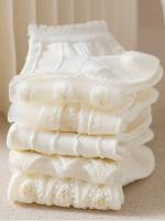 Calcetines De Tobillo Invisibles Con Patrón De Lazo 5 Pares Estilo Casual En Crema Y Blanco Cómodos Y Elegantes Para Mujer - details 1