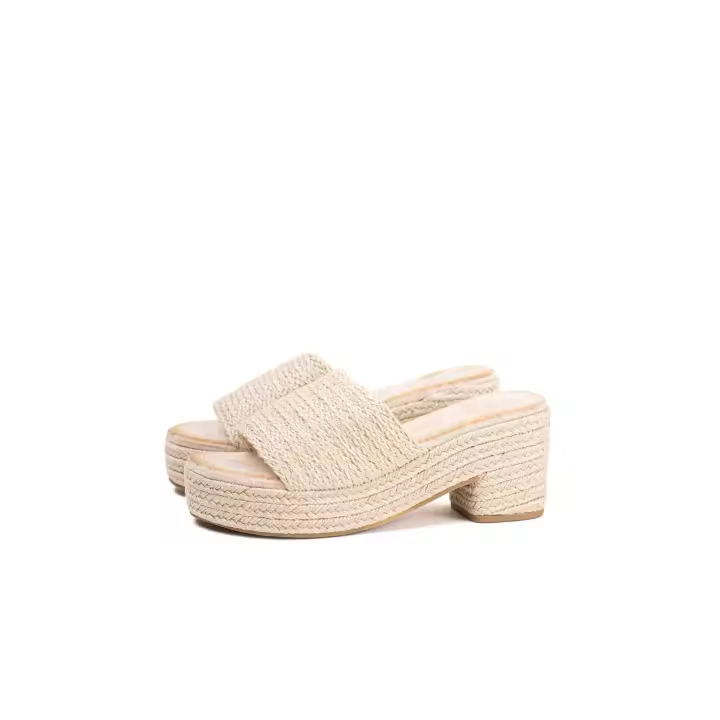 Lyla Wang Sandalias mules de Esparto tacón medio - 1