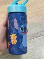 Botella de agua deportiva con pajita y asa Stitch de 410ml - details 2
