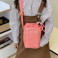 Bolso De Hombro Minimalista De Nylon Para Mujer Bolsa Cruzada Con Cremallera Y Cordón Estilo Fashion Cute Bolsas Para Teléfono - details 3