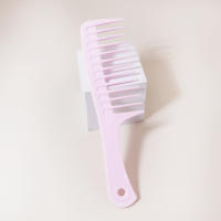 Peine Desenredante Profesional Para Cabello Y Pelucas Con Mango Especial Para Pelucas Reales Uso En Peluquería Y Viajes - details 2