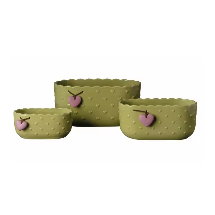 Conjunto de 3 floreros de cerámica con colgante en forma de corazón. Medidas: 11x22, 8,5x18,5 y 6,2x12,5 cm. akihaydeto - 1