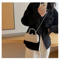 Bolso De Noche Para Mujer Elegante Con Diamantes Y Cadena De Hombro En Forma De Huevo Bolso De Mano Con Cierre Hasp Para Bodas Y Fiestas - details 15