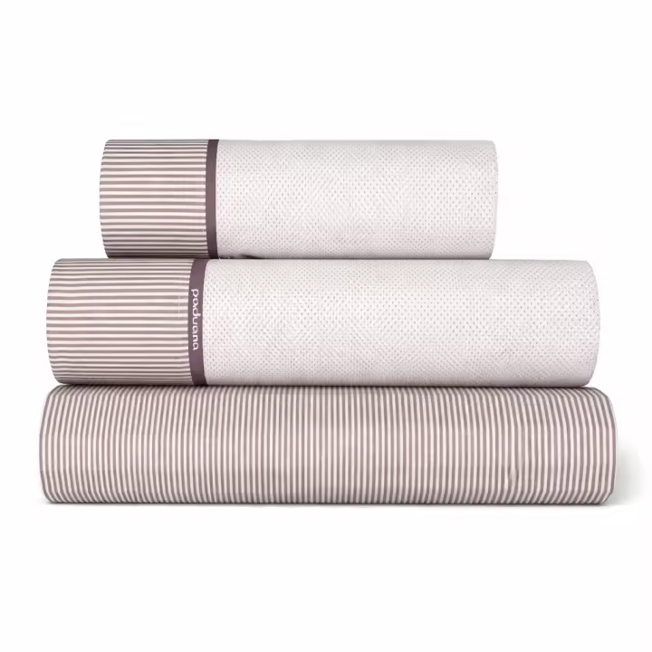 Juego De Sábanas Argentina De Algodón y Poliéster, Disponible en Color Azul o Malva, Para Cama de 90 105, 135, 150 y 150 con 2 Almohadas, Tacto Suave, Antipilling, 144 hilos, Marca Paduana. - 1
