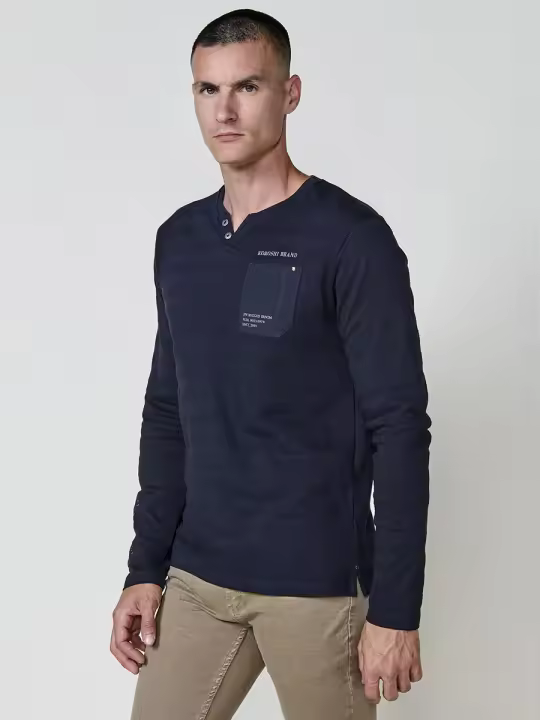 Koroshi - Camiseta hombre manga larga estampada con cuello redondo y abertura estilo henley, 100% algodón para uso casual o entretiempo - 1