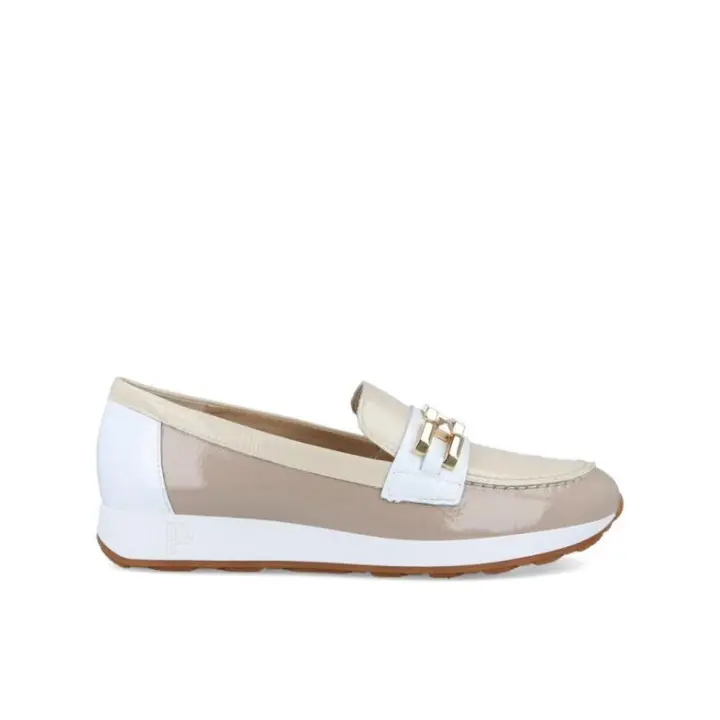5675 PITILLOS Zapatos mocasines de mujer con detalle de eslabón, fabricados en piel de primera calidad en color blanco y beige, plantillas extraíbles. Suela de goma antideslizante. - 1