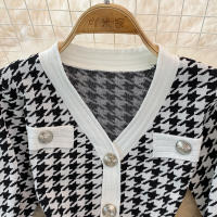 Vestido Largo De Punto Vintage REALEFT Para Mujer Cuello V Manga Larga Botones Estilo Clásico Otoño Invierno Talla Regular - details 4