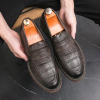 Nuevos Loafers Para Hombre En Cuero Patentado Con Patrón De Piedra Zapatos De Boda Y Casual Con Punta Redonda Cierre SLIP-ON - details 16