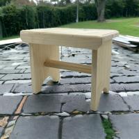 MINOKUA - Taburete de Madera Maciza Natural 30 X 19 X 24 Cm - Asiento Infantil y Reposapiés - details 3