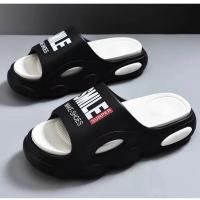 Zapatillas De Hombre Verano Playa Antideslizantes Suaves Sandalias Ultra Ligeras Con Letras Resistentes Al Agua Para Baño Y Uso Diario - details 6