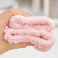 Par De Toallas Para Lavar La Cara Y Muñecas De Velours Coral Reutilizable Para Mujeres Spa Maquillaje Toalla De Cinturón Para Niñas - details 3
