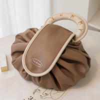 Bolsa De Maquillaje Impermeable Para Viajes Con Almacenamiento Para Brochas Y Productos De Cosméticos Tamaño 50x40x30cm - details 3