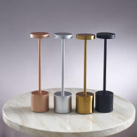 Lámpara De Mesa Clásica De Metal Recargable Por USB Luz Nocturna Sin Ajuste De Intensidad Táctil Decoración Para Hotel Y Bar 3 Niveles De Iluminación Para El Hogar - details 13