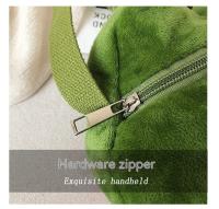 Mochila De Peluche Sapo Triste Pepe Divertida Y Bonita Bolso De Hombro Con Ojos Grandes Y Boca Grande Gran Capacidad Creativa Para Jóvenes - details 2