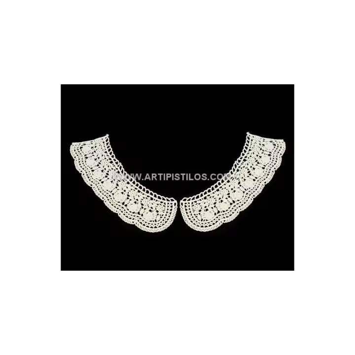 Cuello de Encaje Blanco Roto con Aplicaciones en Raíz de Algodón - 1