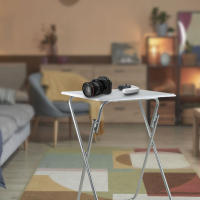 Mesa auxiliar plegable Jocca. Soporta Hasta 20kg. Tablero MDF laminado con melamina y patas de metal. Compacta y funcional, fácil de guardar debajo de la cama o del sofá. Ideal para ahorrar espacio y usar en Hogar u Oficina. Medidas 48x38x66cm - details 0