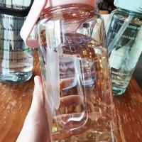 Botella De Agua Portátil De 2L Con Palanca Y Marca De Tiempo Para Deportes Al Aire Libre Y Fitness Capacidad Grande De Plástico - details 6