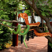 Muñeco De Peluche De Serpiente Simulada Peluche De Python Cobrera Decoración De Fiesta De Cumpleaños Decoración De Halloween Muñeco De Peluche Sin Genero Apto Para Mayores De 14 Años - details 13