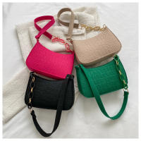 Bolso De Lujo Para Mujer Con Diseño De Axila En Piel De Goma Estilo Fashion Pequeño Cuadrado Con Cremallera Y Correa Cruzada - details 5