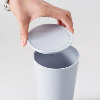 Mini Papelera De Coche Ecológica De Plástico Impermeable Para Oficina Y Hogar Organizador De Basura Redondo Portátil Para Interiores - details 3