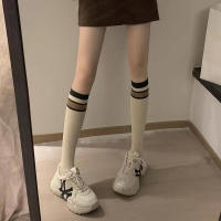 Pareja De Calcetines Clásicos De Pierna Larga Estilo Academia Para Mujer Color Sólido Moda Casual Simplicidad Telas De Algodón - details 4