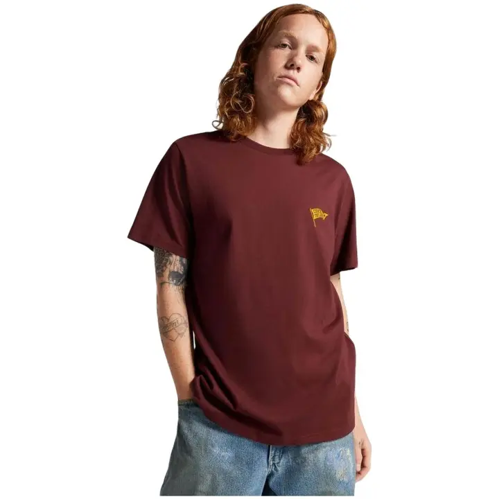 Camisetas marca Converse modelo 10025976-A03 para hombre en color burdeos - 1