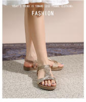Nuevos zapatos de playa de alta gama de verano, ligeros, de lujo, a la moda, con diamantes de imitación, zapatos casuales para mujer, sandalias planas con banda elástica y punta con clip - details 9