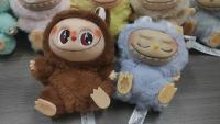 Figura De Anime Labbubu 'Toma Asiento' Série Muñeco De Vinilo Colgante Lindo Monstruo Llavero Juguetes Regalos De Cumpleaños Para Niños Y Adultos - details 4