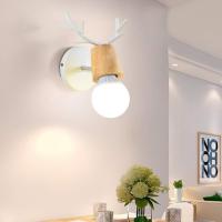 Juego de 2 apliques de pared de Diseño Creative Modern with FORMA DE Asta de Ciervo, Luces de pared de madera y metal para interiores, lámpara de pared Art Deco para dormitorio, Sala de estar, pasillo, restorante, baño (Blanco) - details 2