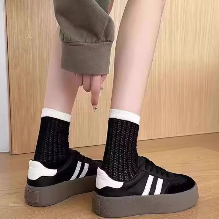 Zapatos De Mujer Casual Outdoor 2024 Primavera/Otoño Nuevos Tenis Redondos Al Cordón Deporte Zapatos Vulcanizados Zapatos Para Mujer - 1